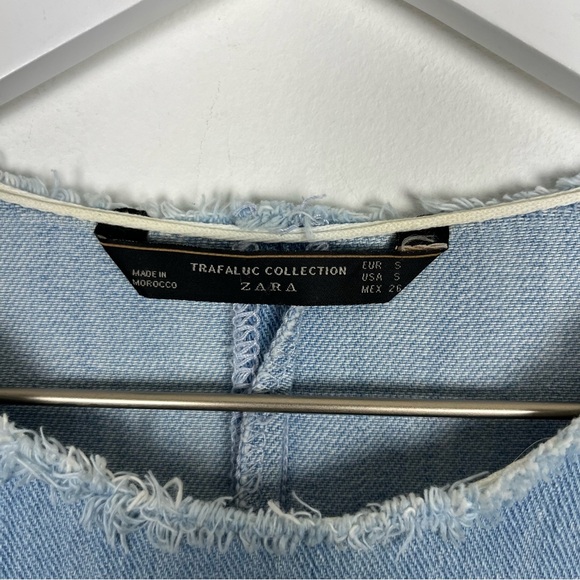 Zara Trafaluc Collection Chambray Short Sleeve Raw Hem High Low Denim Dress - Picture 4 of 7